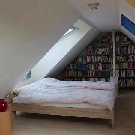 Ferienwohnung Im Galerie-Haus Urbar  ภายนอก รูปภาพ