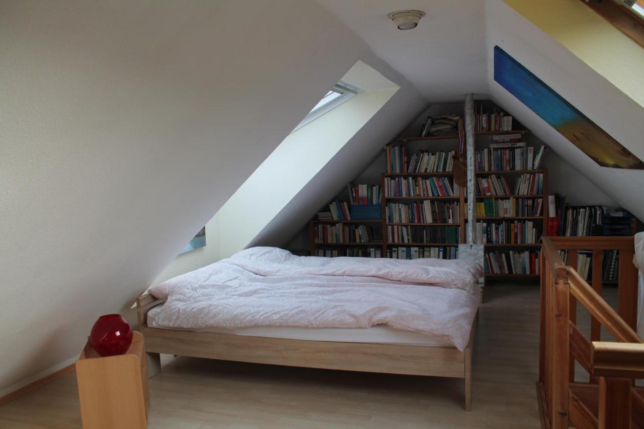 Ferienwohnung Im Galerie-Haus Urbar  ภายนอก รูปภาพ