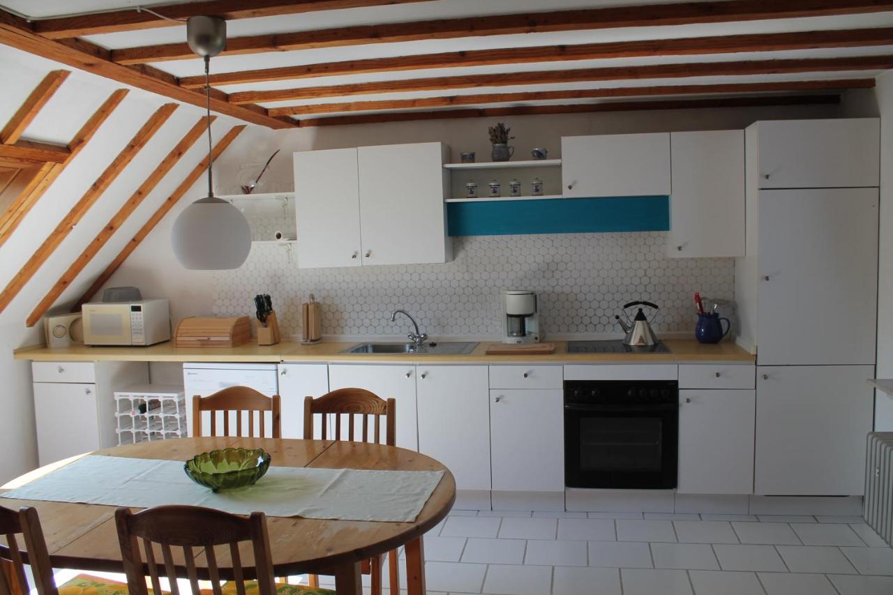 Ferienwohnung Im Galerie-Haus Urbar  ภายนอก รูปภาพ